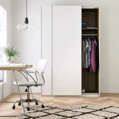 Schwebetürenschrank KiYDOO I - Hochglanz Weiß / Alpinweiß - Höhe: 210 cm - Breite: 136 cm -Schlafzimmer Verkaufe DE 1000081951 210216 16490600382 MOOD DETAILS P000000001000081951 mood