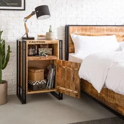 Wolf-Möbel Nachtkommode Iron - Mango massiv / Eisen 22 Wolf-Möbel Nachtkommode Iron - Mango massiv / Eisen -Schlafzimmer Verkaufe DE 1000104114 200407 07013700003 MOOD DETAILS P000000001000104114 mood