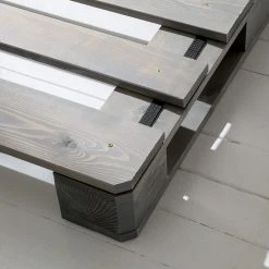 Palettenbett Smood - Massivholz Kiefer - Grau - 180 x 200cm -Schlafzimmer Verkaufe DE 1000126508 200406 08231100046 DETAILS P000000001000126508