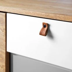 Studio Copenhagen Kommode Vallsta ll - Esche / Schwarz -Schlafzimmer Verkaufe DE 1000143911 190118 09540300007 GALLERYIMAGES P000000001000143911