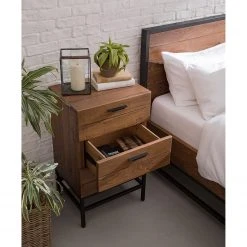 Ars manufacti Nachtkommode Grasby - Altholz Pinie / Metall - Pinie Dunkel / Schwarz -Schlafzimmer Verkaufe DE 1000145188 200110 18420600004 MOOD DETAILS P000000001000145188 mood