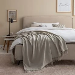 Mørteens Polsterbett Karelia II - Samt Ravi: Beige - 180 x 200cm - Ohne Stauraum -Schlafzimmer Verkaufe DE 1000208254 200710 17163200082 MOOD DETAILS P000000001000208254 mood