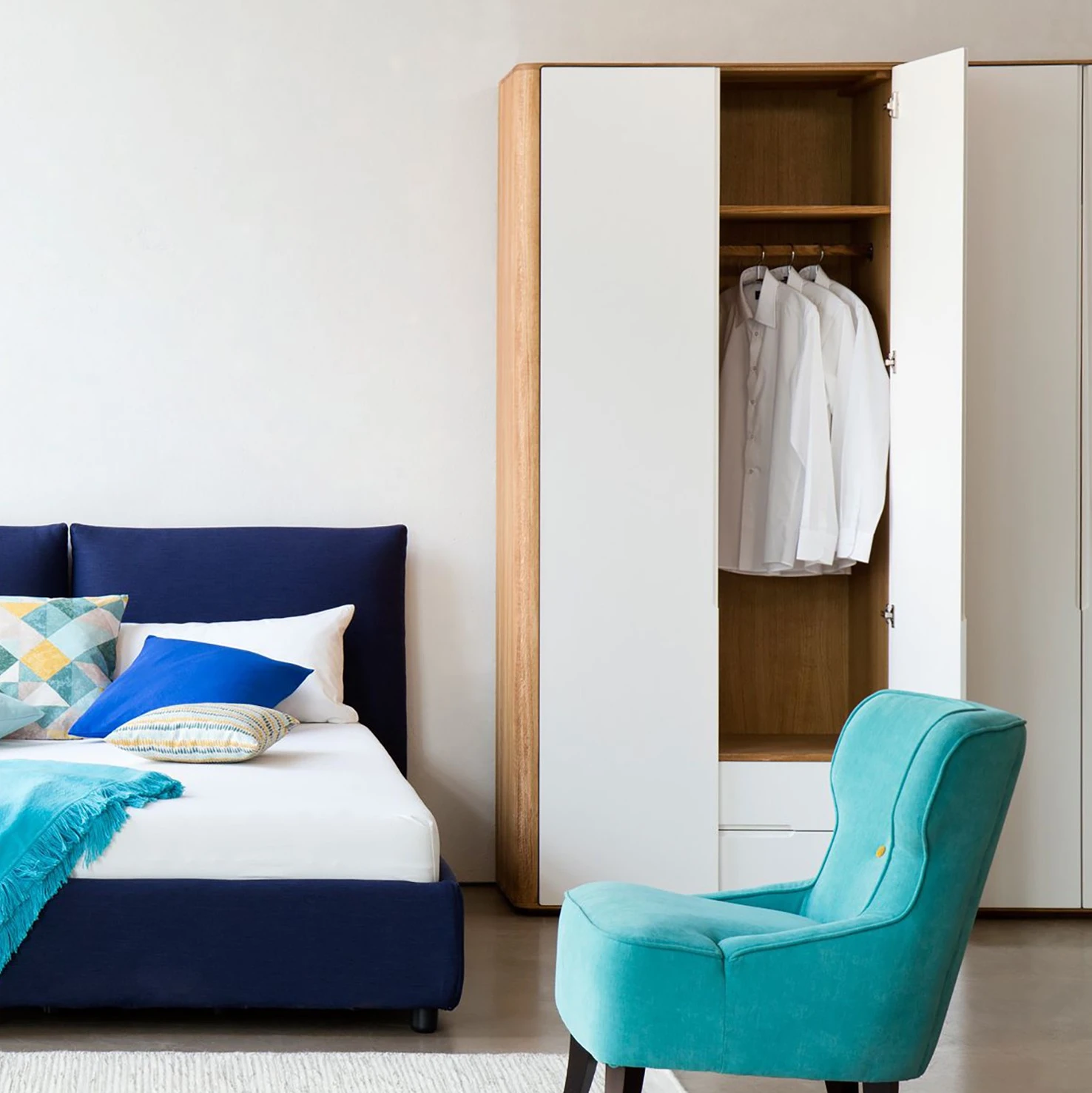 Studio Copenhagen Kleiderschrank Loca II 2 Studio Copenhagen Kleiderschrank Loca II – Bild 2