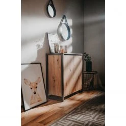 Red Living Kommode Denville I - Eiche Artisan Dekor / Anthrazit -Schlafzimmer Verkaufe DE 1000214486 200608 14145800005 MOOD DETAILS P000000001000214486 mood