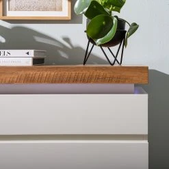 Fredriks Kommode Namona I - Inkl. Beleuchtung - Eiche Dekor / Weiß -Schlafzimmer Verkaufe DE 1000255076 220803 030 DETAILS P000000001000255076