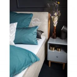 Tom Tailor Boxspringbett California Box - Chenille GCP: 11 zinc - 180 x 200cm - Doppelmatratze H2/H3 - Mit Motiv -Schlafzimmer Verkaufe DE 1000355725 220601 022 MOOD DETAILS P000000001000355725 mood